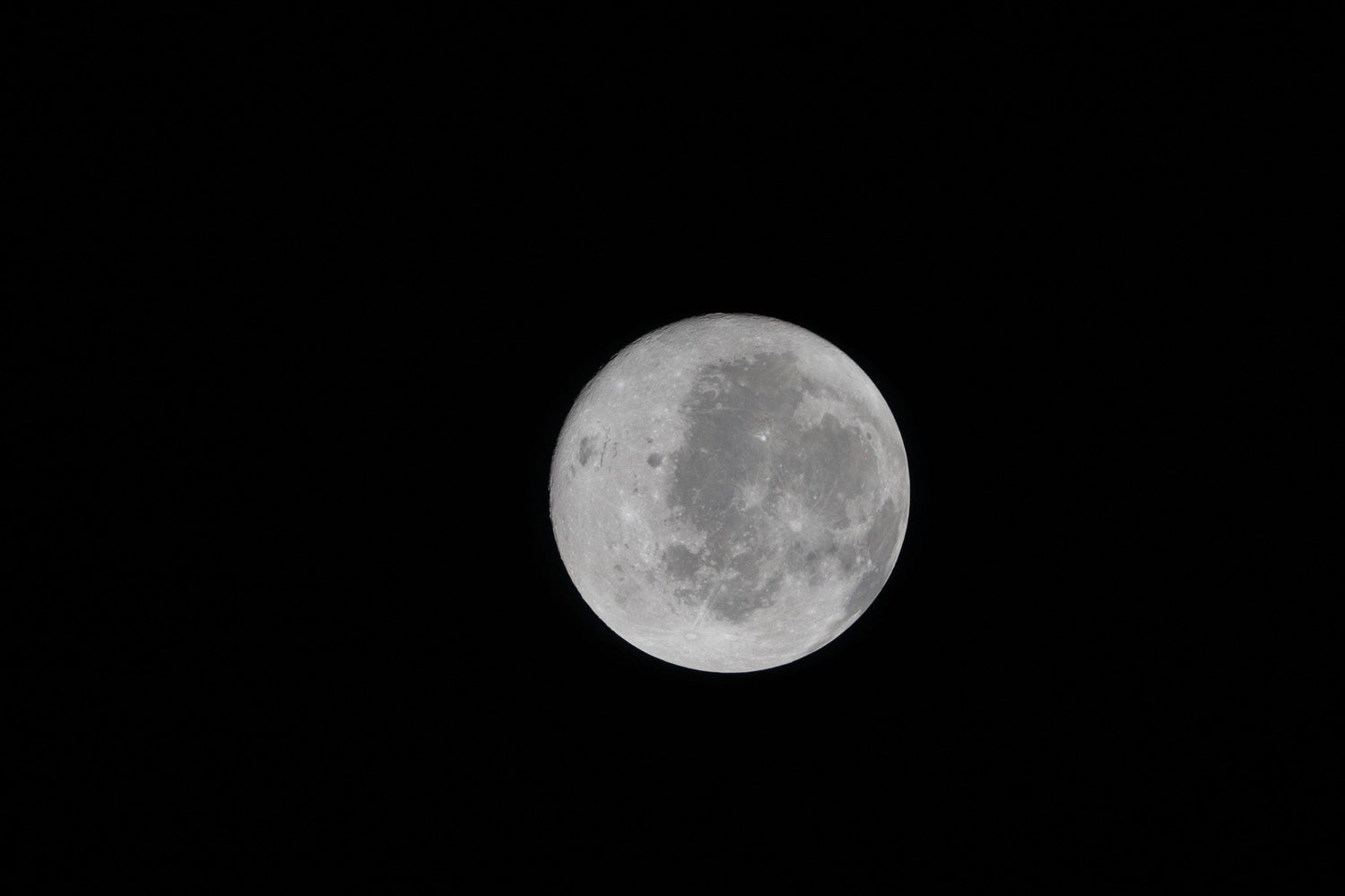 The Moon Has a Sea of Rains — And It's Actually Dried Lava — IMBRIUM