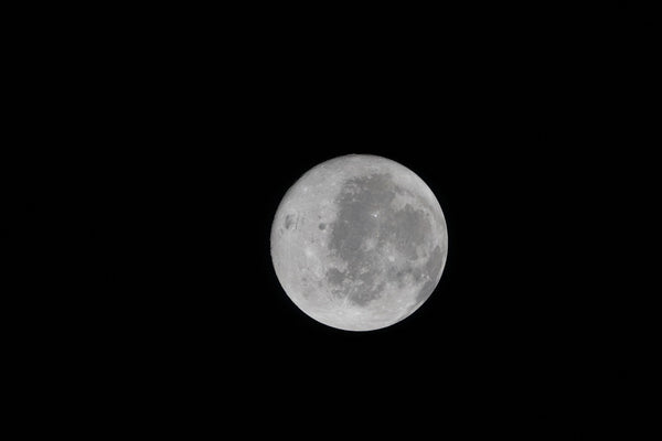 The Moon Has a Sea of Rains — And It's Actually Dried Lava — IMBRIUM